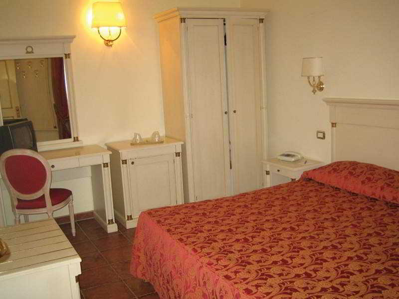 Hotel Quadrifoglio Roma Eur Extérieur photo